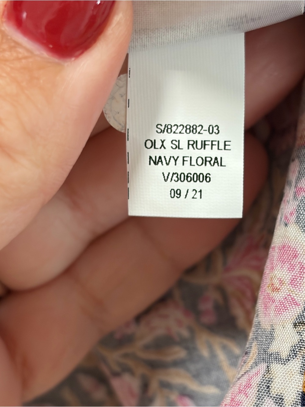 Old Navy NWT size Medium Floral Ruffle Trim Tank Top Cami Navy Pink Rayon - Picture 8 of 11